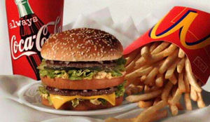 Gewapende overval McDonald's Avezaath