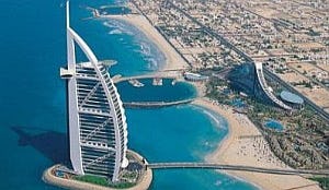 Dubai van exclusief naar massatoerisme