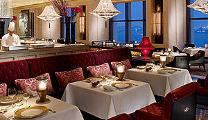 Eerste hotel met twee driesterrenrestaurants