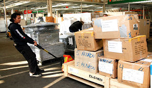 Vier zeecontainers bier en 12.000 kroketten naar Holland Heineken House