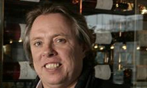 John de Jong doet strandtenten van de hand