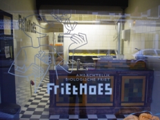 Biologisch friteshuis opent eerste vestiging