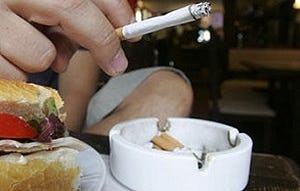 Snackbedrijven willen rookverbod van tafel