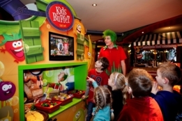 Center Parcs geeft eetles aan kinderen