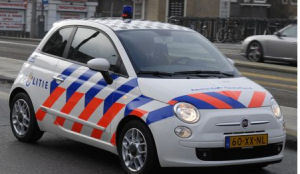 Partycentrum arena voor vechtende bruiloftsgasten