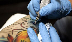 Tatoeëerder licht horeca op