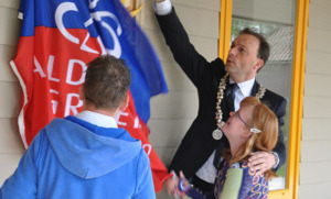 Albron opent honderdste kookdame