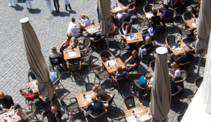 Gemiddeld 110 stoelen in Terras Top 100-bedrijf