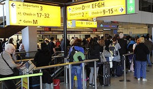 Schiphol annuleert ongeveer 500 vluchten