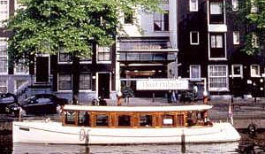 Starwood gaat waterfietsen voor Unicef