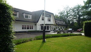 Conferentiehotel viert eerste lustrum