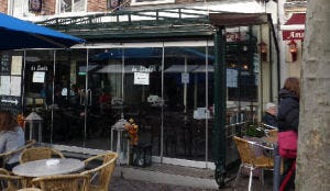Brand in Haarlems eetcafé De Linde