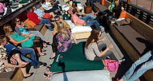 Dackterraz' opent dakterras in Amsterdam