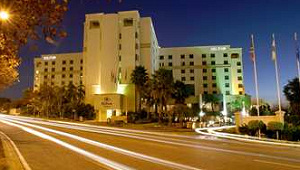 Oranje moet hotel in Johannesburg uit