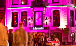 Zakenlieden leggen beslag op panden Kooistra