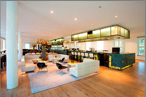 Exclusief 'Eat Art' diner in restaurant Neva