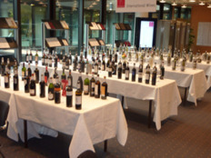 Boekje over wijn proeven