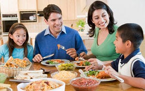 Eten in familieverband voorkomt overgewicht