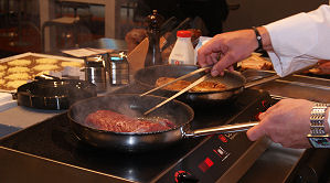 Bezoekers DeliXL-beurs duurzaam bezig