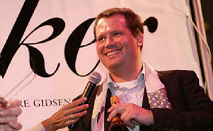 Edwin Kats maakt promotie en legt koksbuis weg