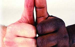 Van der Laan sluit discriminatie-kroegen