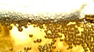 Alcoholbranche woest op Olm om bierwedstrijd