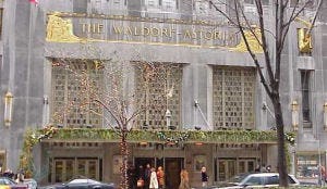 Waldorf-Astoria aangeklaagd wegens bedwants