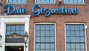 Drie Gezusters en de Kater van Kooistra verkocht