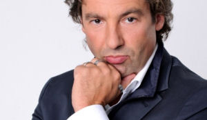 Hans van Wolde stoot Beluga Nxt Door af