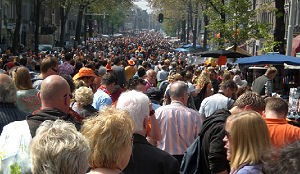 Amsterdam stelt grenzen aan Koninginnedag