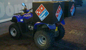 Domino's Pizza bezorgt op Quad