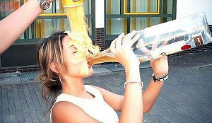 Alcoholgebruik strafbaar onder de 16 jaar