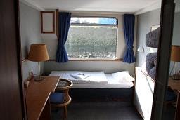 Steeds meer mobiele hotelboten in Nederland