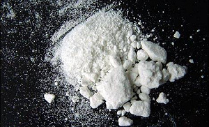 Cateringmedewerkers verdacht van cocaïnesmokkel