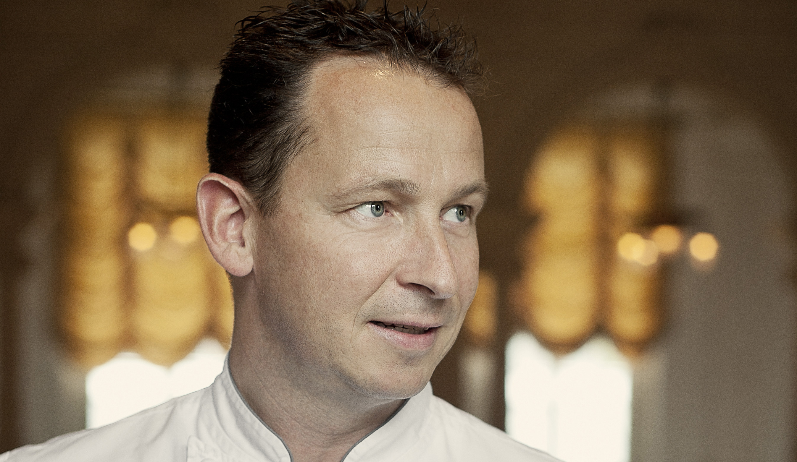 Promotie voor Roger Rassin bij Amstel Hotel