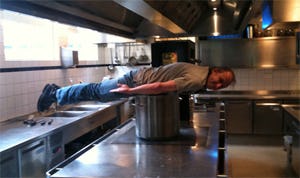 Sterzaak Apicius doet aan 'planking