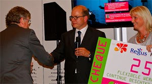 Kantoorreuzen uitgedaagd om werkplekken te delen