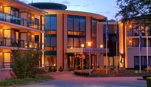 Medewerkers Hilton sporten voor 'Spieren voor Spieren