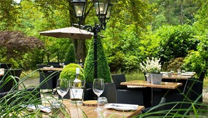 Koppel verlaat Restaurant Wolfersveen