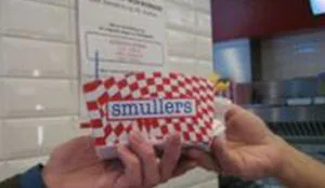 Snackbar De Smullers op station Arnhem