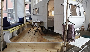 HüttenPalast: Welcome to Hotel Caravana