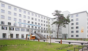 Hitlers hotel na 60 jaar open