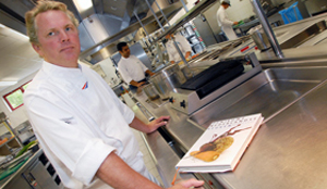 Kooy heeft Michelingids om te weten waar hij niet moet eten