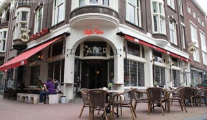 Café Faber Nijmegen heropent na brand