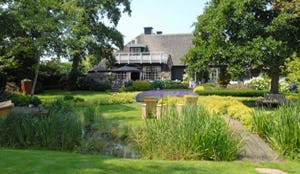 Wijnkelder De Lindenhof** Giethoorn geplunderd