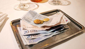 Horeca verdient kwart minder dan schoonmaak