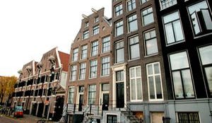 Raadslid Amsterdam eigenaar hotel zonder vergunning
