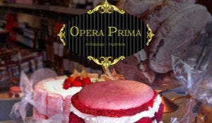 Nieuwe patisserietraiteur laat buurt gratis proeven