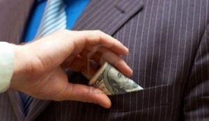 Onafhankelijkheid van adviseurs staat ter discussie