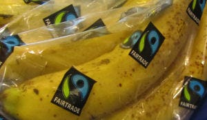 Acht ton eerlijke bananen voor kinderen in Antwerpen
